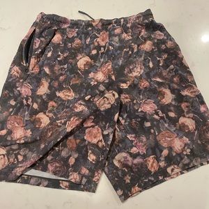 Mens Lululemon Pacebreaker LINED Shorts *Frosted Rose 9 inch medium Pre-owned